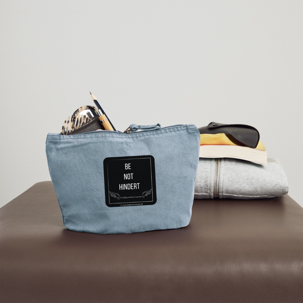 VINTAGE Täschchen "BE NOT HINDERT" - FLÜGELsichtbarmacher - vintage light blue