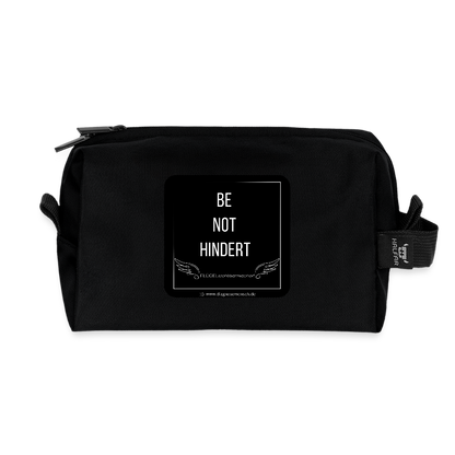 Recycelte Kulturtasche "BE NOT HINDER" - FLÜGELsichtbarmacher - Schwarz