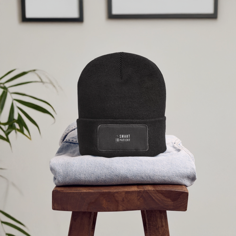 Recycelte Patch Beanie "I'm a smart patient" - Trendy - Dunkelgrau