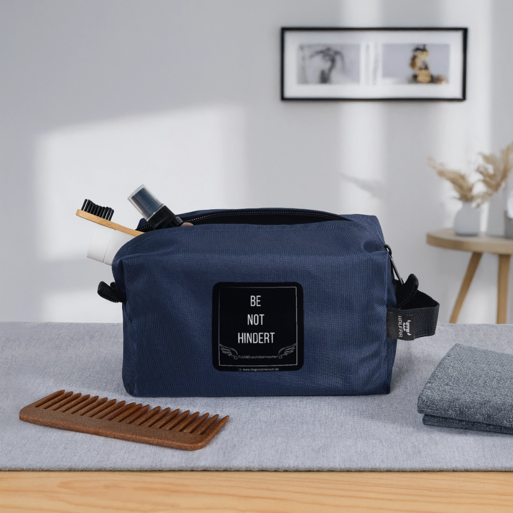 Recycelte Kulturtasche "BE NOT HINDER" - FLÜGELsichtbarmacher - Navy