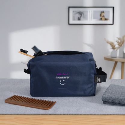 Recycelte Kulturtasche "I'm a smart patient" - Funny - Navy