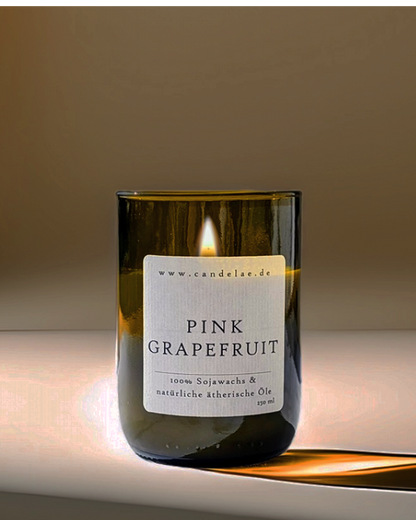 Pink Grapefruit Duftkerze von Candelae - Handgefertigt mit natürlichen Zutaten